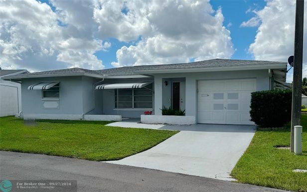 4620 47th St, Tamarac, FL 33319