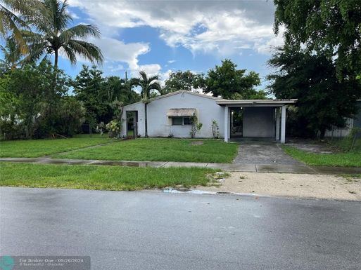 580 194th Ter, Miami, FL 33169