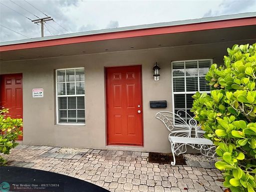 501 J Street #2, Lake Worth Beach, FL 33460