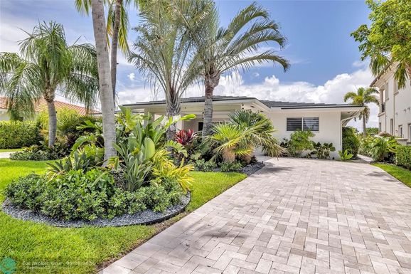 2005 Riverside Dr, Pompano Beach, FL 33062