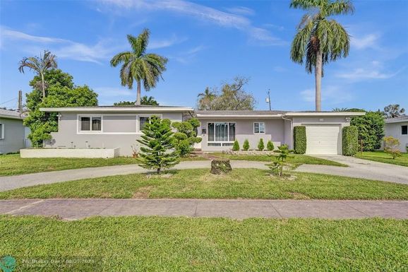 214 31st Ave, Hollywood, FL 33021