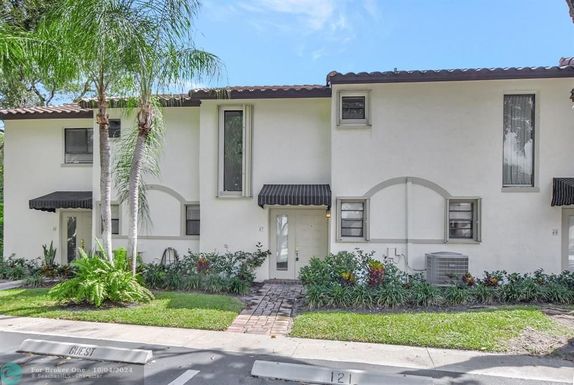 7200 2nd Ave, Boca Raton, FL 33487