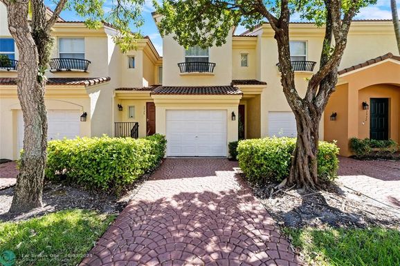 2930 Deer Creek Country Club Blvd, Deerfield Beach, FL 33442