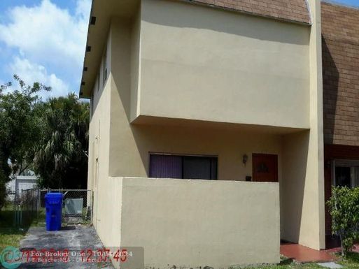 610 80th Ter, North Lauderdale, FL 33068