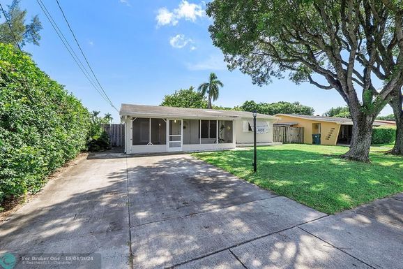 4620 34th Ave, Dania Beach, FL 33312