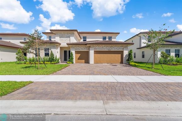 12327 43rd Court, Davie, FL 33330