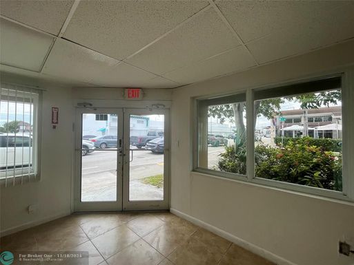 203 Hallandale Beach Blvd, Hallandale Beach, FL 33009