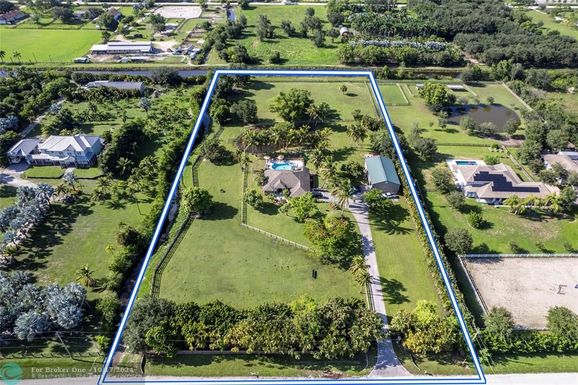 16501 Deer Path Ln, Wellington, FL 33470