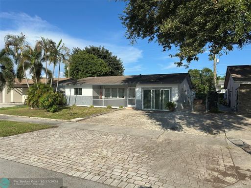 240 32nd Ave, Deerfield Beach, FL 33442