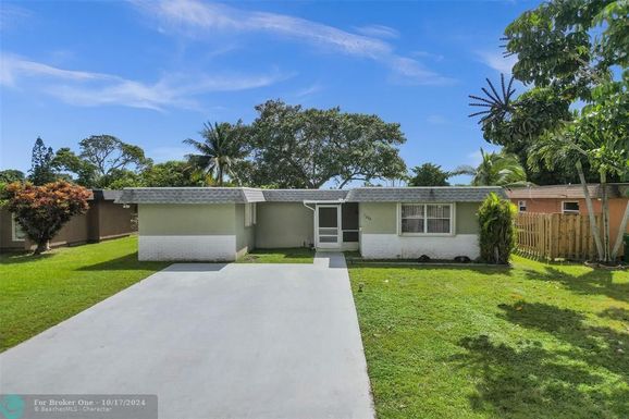 7208 63RD ST, Tamarac, FL 33321