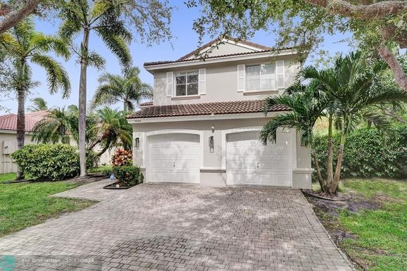 5004 32nd Way, Fort Lauderdale, FL 33312