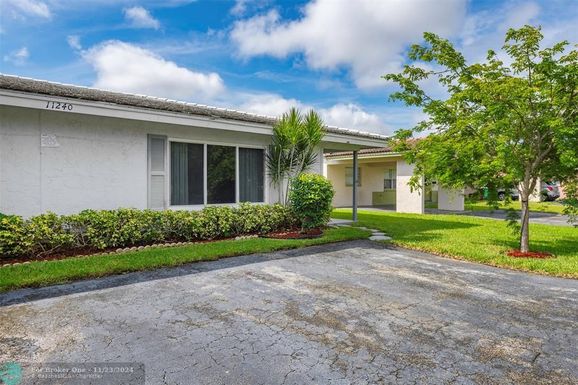 11240 39th St, Coral Springs, FL 33065