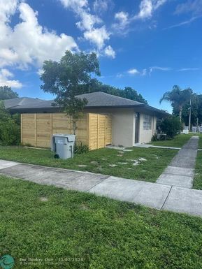 3102 4th Ter, Pompano Beach, FL 33064