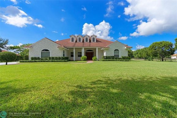 14363 Draft Horse Ln, Wellington, FL 33414