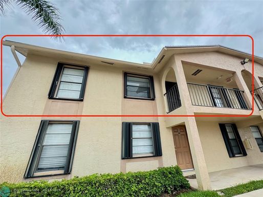 9480 Boca Cove Cir, Boca Raton, FL 33428