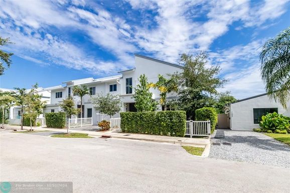 1128 14th Avenue, Fort Lauderdale, FL 33304