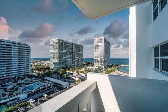 2100 Ocean Dr, Fort Lauderdale, FL 33316