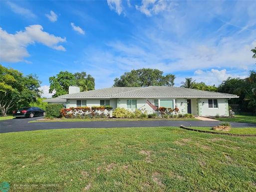 2991 107th Ave, Coral Springs, FL 33065