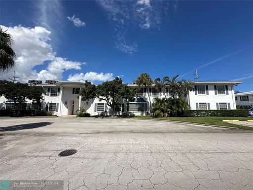 2221 68th St, Fort Lauderdale, FL 33308