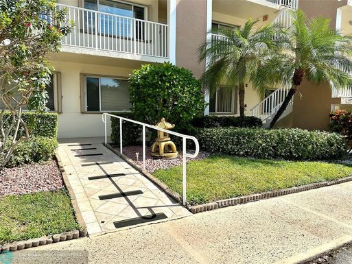 7262 Devon Dr, Fort Lauderdale, FL 33321