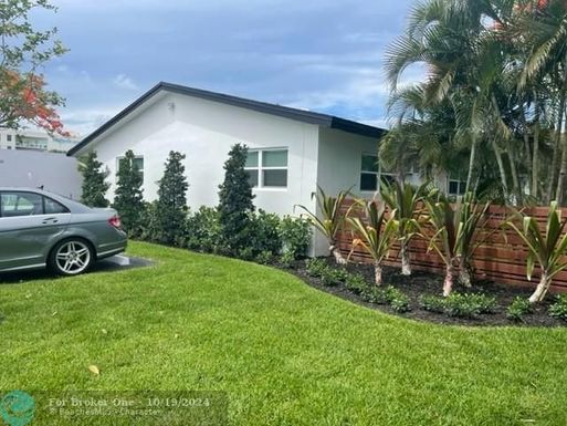 704 23rd Dr, Wilton Manors, FL 33305