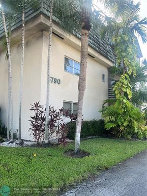 5790 Stirling Rd, Hollywood, FL 33021