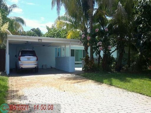 736 9th Ave, Deerfield Beach, FL 33441