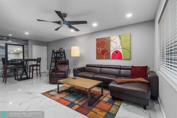 1940 2nd Ave, Wilton Manors, FL 33305