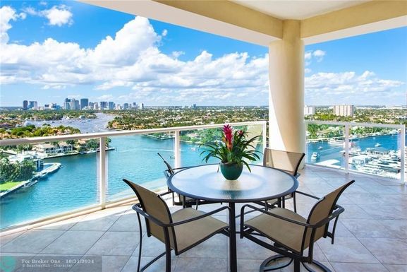 3055 Harbor Dr, Fort Lauderdale, FL 33316