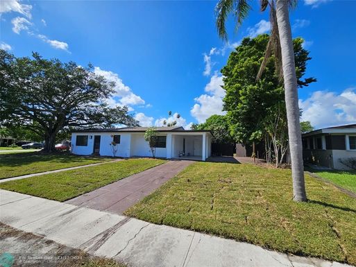 2830 64th Ter, Miramar, FL 33023