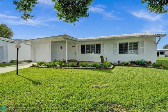 1581 85th Ter, Plantation, FL 33322