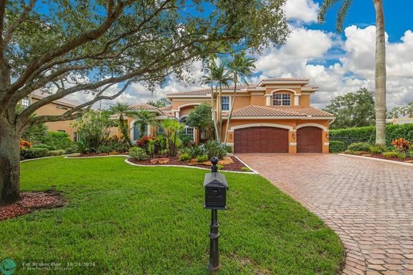 3002 Lake Vista Cir, Davie, FL 33328