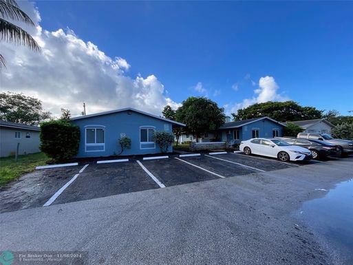 348 2nd Pl, Pompano Beach, FL 33060