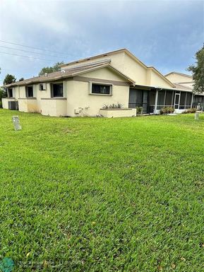 10675 29 Manor, Sunrise, FL 33322