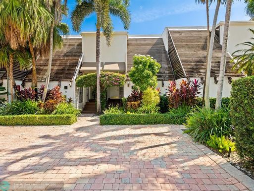 424 Hendricks Isle, Fort Lauderdale, FL 33301