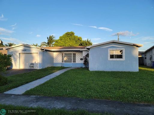 3950 34th Ave, Lauderdale Lakes, FL 33309