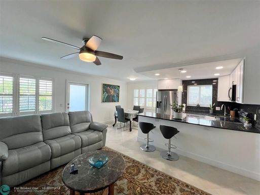 4 Farnham A, Deerfield Beach, FL 33442