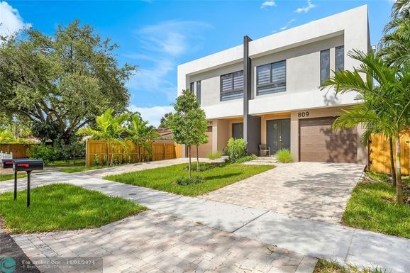 811 10th Terrace, Fort Lauderdale, FL 33315