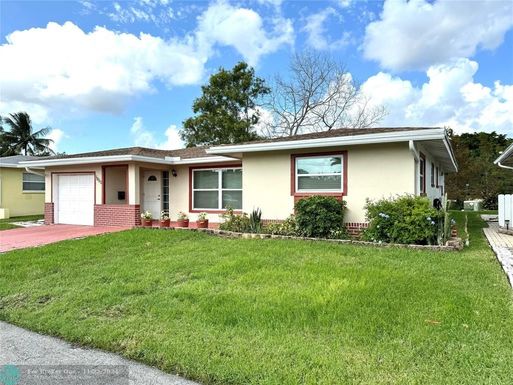 4813 58th St, Tamarac, FL 33319