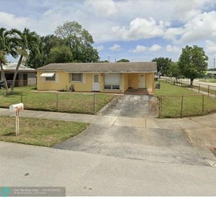 3290 14th Ct, Lauderhill, FL 33311