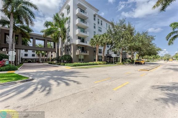 2401 65th St, Fort Lauderdale, FL 33308