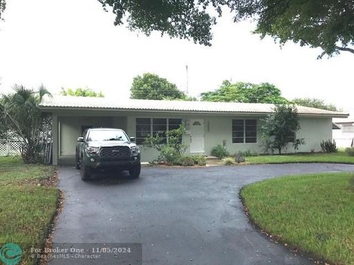 2551 18th St, Pompano Beach, FL 33062