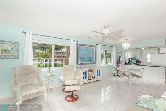 801 Pine, Pompano Beach, FL 33060-8149