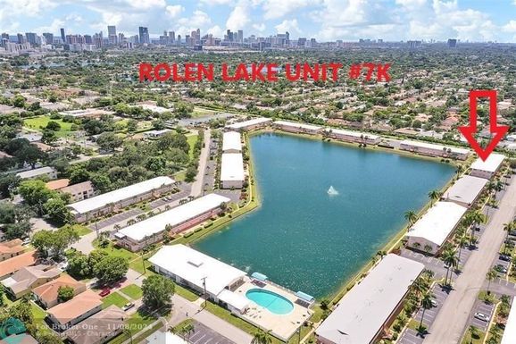 1015 11th Ave, Hallandale Beach, FL 33009