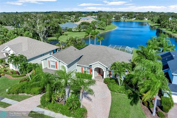 4470 6th Place SW, Vero Beach, FL 32968