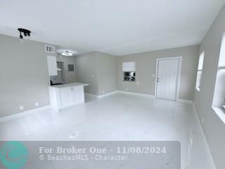 2725 Middle River Dr, Fort Lauderdale, FL 33306