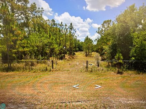 2447 2447 W State RD 98, Frostproof, FL 33843