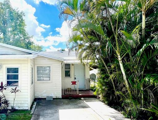 2308 Cleveland St, Hollywood, FL 33020