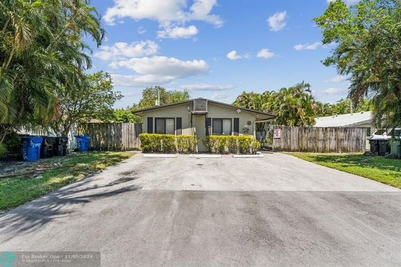 1505 22nd St, Fort Lauderdale, FL 33315