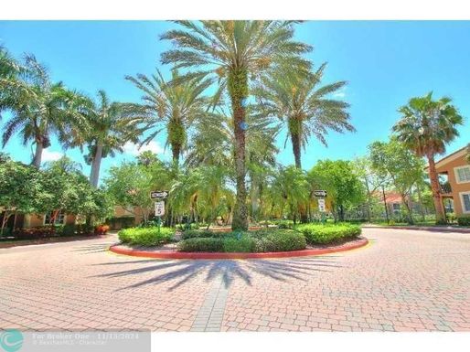 4840 STATE ROAD 7, Coconut Creek, FL 33073